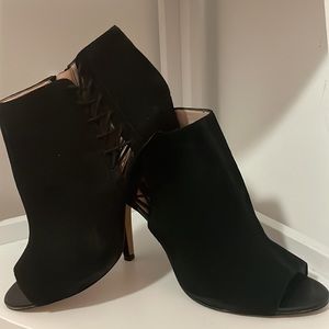Black, Peep Toe, Ankle Booties made by French Connection, Size 11 US/42EU.